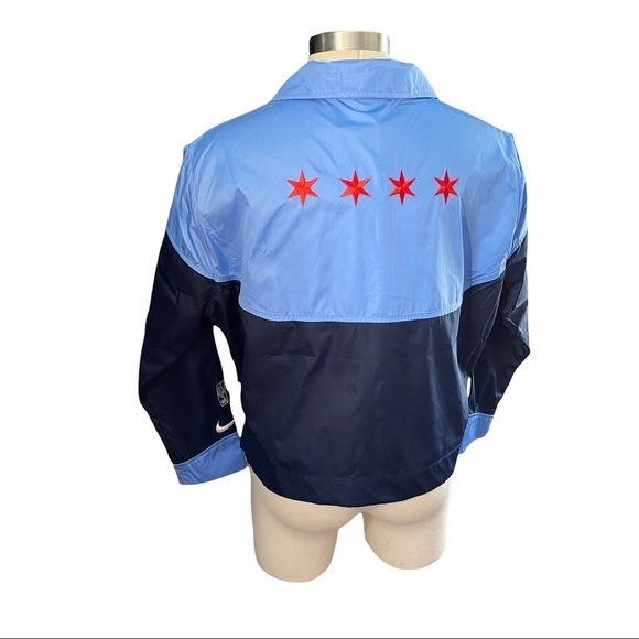 Nike Womens NBA Chicago Bulls City Edition Courtside Blue Full-Zip Jacket M NWT - Picture 6 of 16